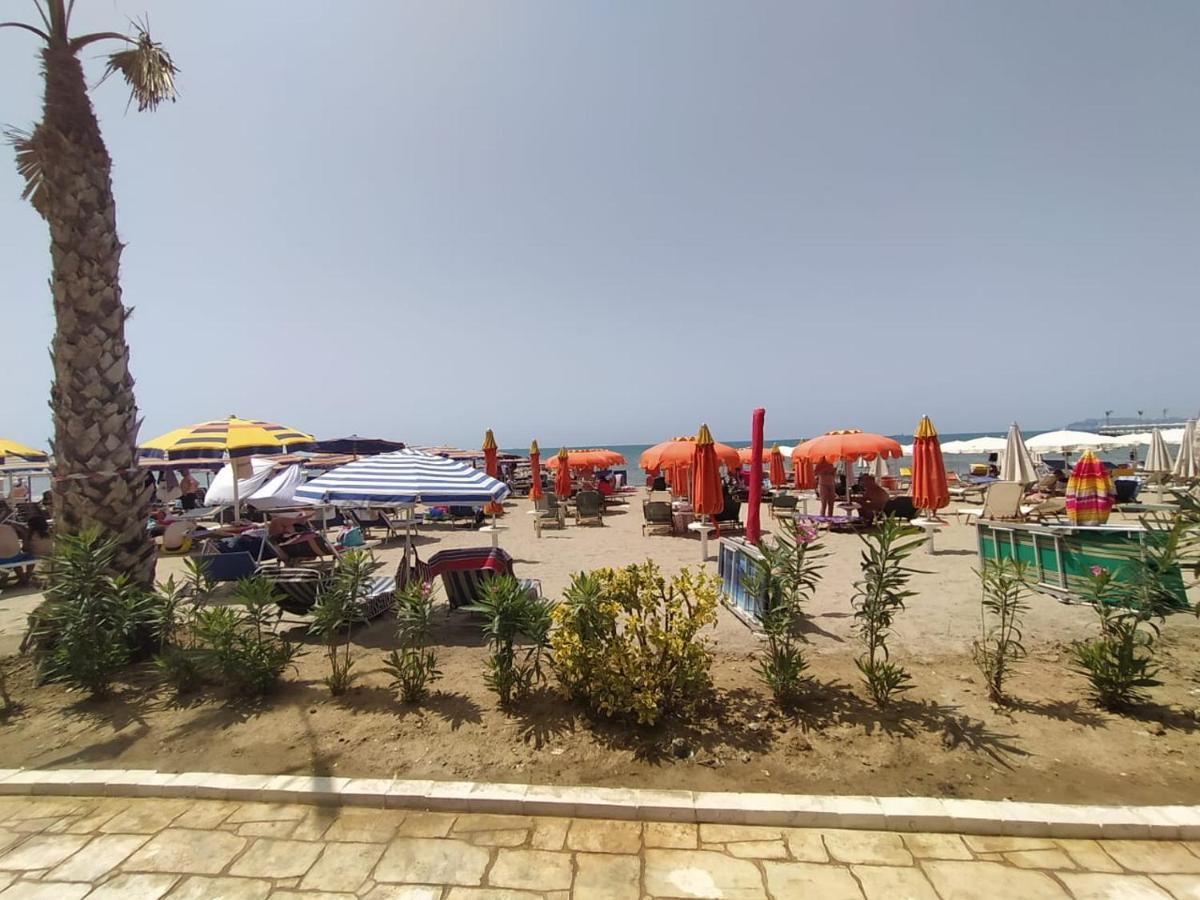 Mia'S Sea View Apartment Голем Экстерьер фото